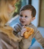 Nimeni nu vorbește despre asta: povara gândurilor intruzive! Îi las zilnic o gustare copilului lângă pat, în caz că eu mor