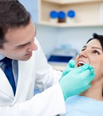 Peste 1.500 de medici dentisti din 41 de judete ofera gratuit consultatii sau detartraje