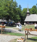 Targ de produse traditionale si ecologice in 4-5 august 2012