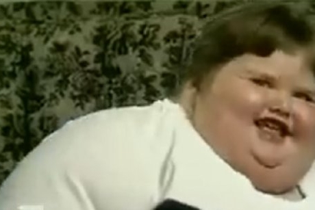 „Am fost cel mai gras copil din lume. Aveam 200 de kg și mâncam 10000 de calorii pe zi. Acum sunt de nerecunoscut"