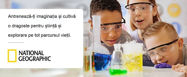 copii fascinati care realizeaza experimente stiintifice